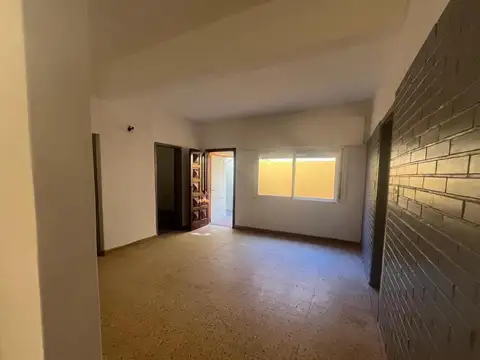 DEPARTAMENTO -PH EN VENTA, REMEDIOS DE ESCALADA, LANUS