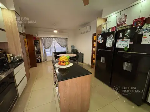 VENTA CASA 5 AMBIENTES PATIO TERRAZA COCHERA HAEDO NORTE OPORTUNIDAD