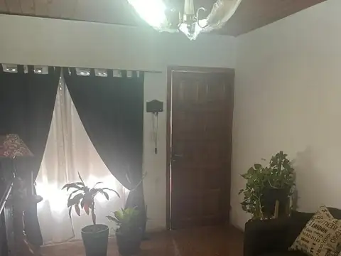 Casa en Venta en Lujan, USD 110.000