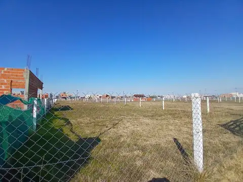 Terreno en Venta en Domselaar, USD 7.100