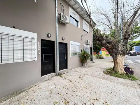 Duplex de 3 de ambientes con Patio