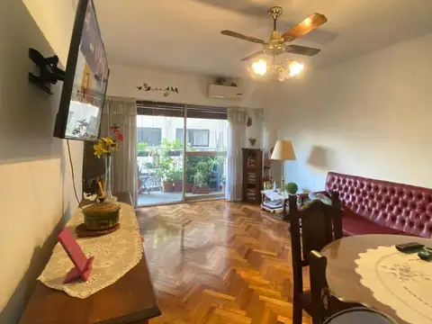 3 AMBIENTES - AV RIVADAVIA Y DOBLAS - EXC UBICACION - BALCON Y BAULERA
