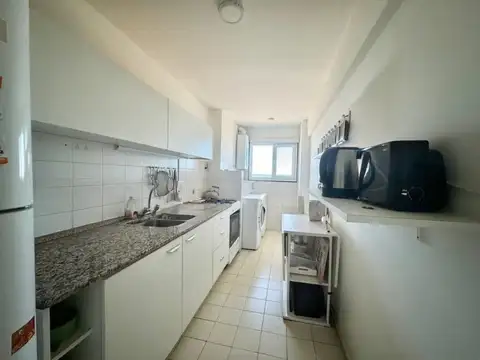 Bv. Brown 800, Piso 2