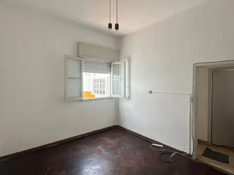 Depto Tipo Casa en Alquiler de 2 ambientes