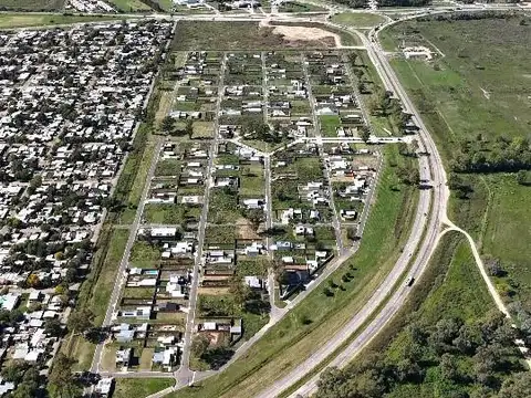 Terreno en Venta 28  mts Fondo