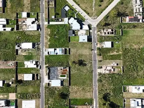 Terreno en Venta 8  mts Frente