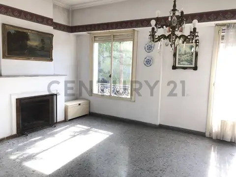 VENTA PH 3 AMBIENTES  CON GRAN TERRAZA EN LANUS CENTRO | SIN EXPENSAS