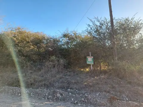 COD. 2121-Venta de gran lote a 400mts del Río. B° Santa Mónica Residencial