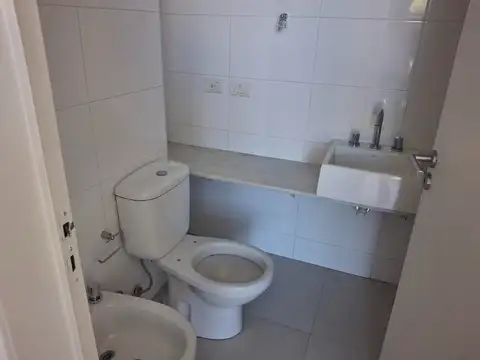 Departamento en Alquiler en Coghlan, $ 1.000.000