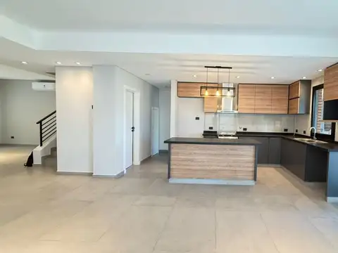 Casa en Venta en Bella Vista, USD 365.000