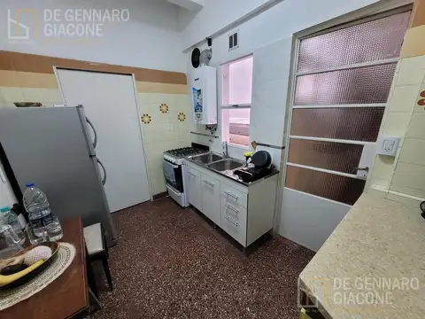 Departamento en Venta en Plaza Colon, USD 90.000