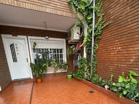 Depto Tipo Casa en Venta en Villa Lugano, USD 169.000