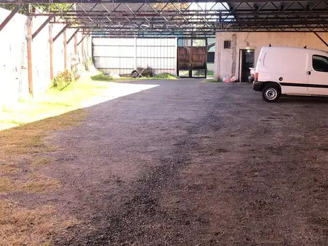 Galpon en Venta en Barrio Matheu, USD 120.000