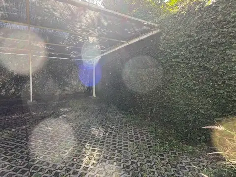 COCHERAS CUBIERTAS EN VENTA EN DEVOTO -OPORTUNIDAD