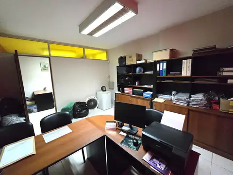 VENTA IMPECABLE OFICINA AMOBLADA SAN NICOLÁS