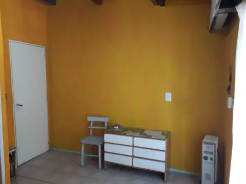 CASA MAS DOS DEPTOS BIALET MASSE CON ESCRITURA