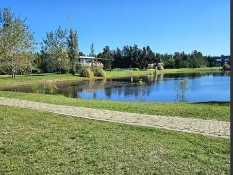 PUERTO ROLDÁN BARRIO NÁUTICO PRIVADO