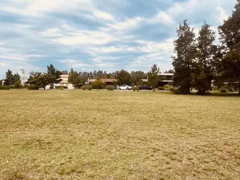 Terreno en Venta en Puerto Roldan, USD 165.000