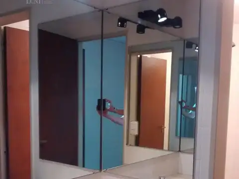 Oficina en Alquiler 50 años