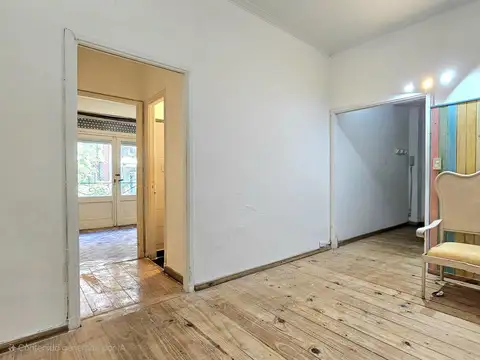 Departamento de 2 ambientes con balcón al frente