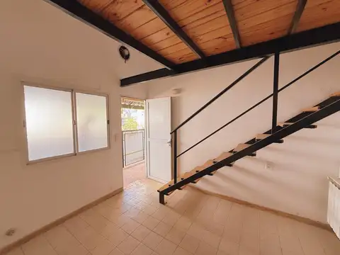 Oficina 2 ambientes con 1 baño