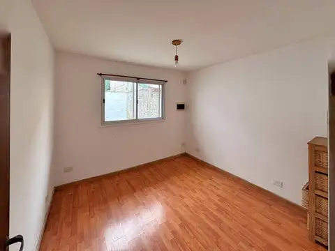 2 DORM | BAÑO | TOILETTE | ESCRITORIO | COC COM | LIVING