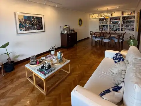 Departamento en Venta de 4 dormitorios