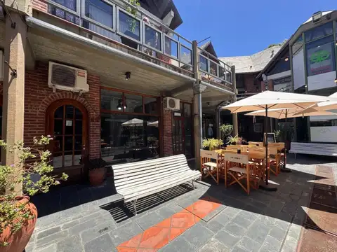 Ricardo Balbin 2900, Piso 0