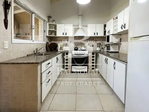 Casa 3 ambientes con 3 baños