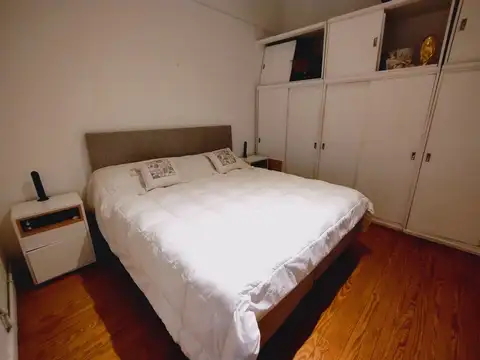 Depto Tipo Casa en Venta 52 años