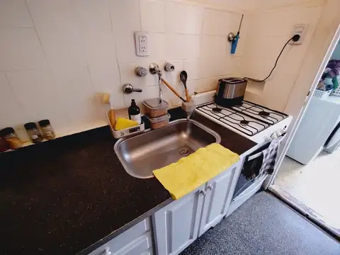Depto Tipo Casa 3 ambientes con 1 baño