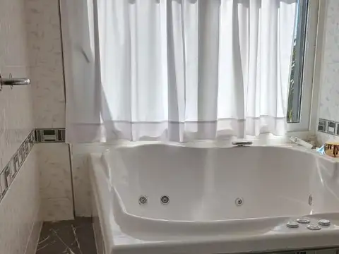 Casa en Alquiler al Este