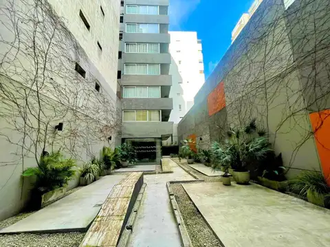 Cabello 3400, Piso 0