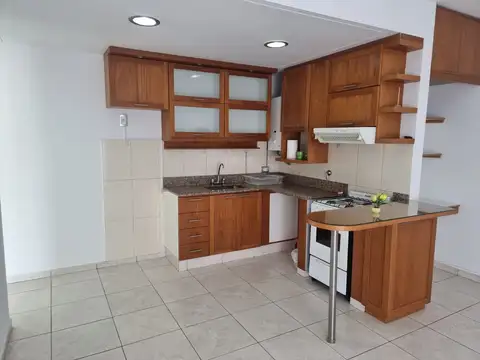 Cosquin 5100, Piso 3