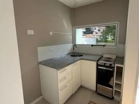 ALQUILER OFICINA / CONSULTORIO PACHECO DE MELO 2936