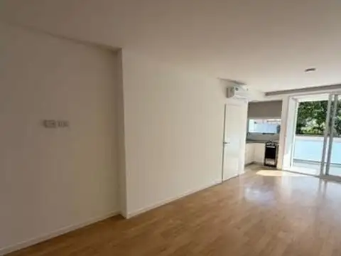 ALQUILER OFICINA / CONSULTORIO PACHECO DE MELO 2936