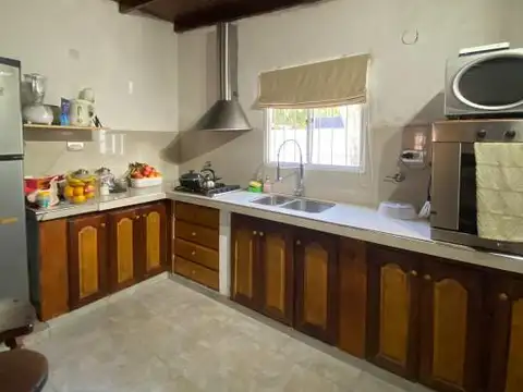 Casa en venta, zona Raffo, Gral. Rodríguez  [duplicada]