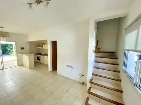 Depto Tipo Casa en Venta de 2 dormitorios