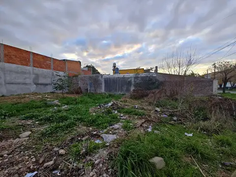 Terreno en Venta 9  mts Frente