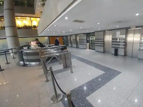 Oficina en Alquiler en Centro, $ 2.800.000