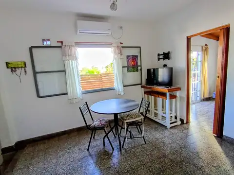 PH 3 Ambientes al contra frente con patio y parrilla. Apto credito!