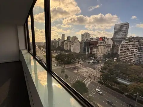 Oficina 7 ambientes con 2 baños