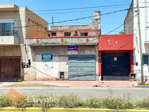 Avenida Bartolomé Mitre 1700