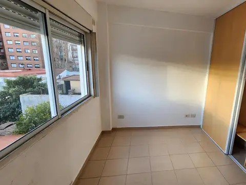 Departamento al Frente