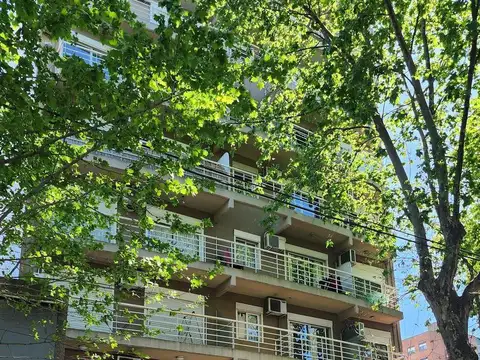 Departamento al Frente