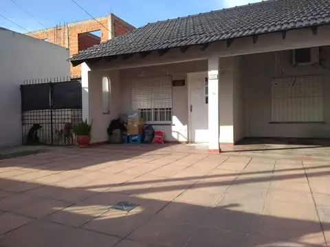 VENTA CASA MULTIFAMILIAR RAFAEL CASTILLO TERRENO