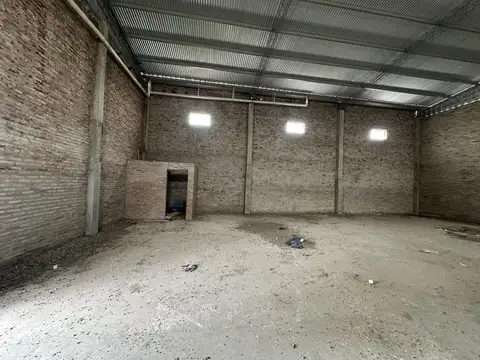 Galpon en Venta 16  mts Fondo