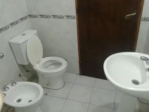 Casa americana 3 ambientes en venta en Merlo