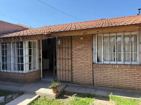 COCUCCI INMOBILIARIA VENDE excelente casa en Lujan de Cuyo