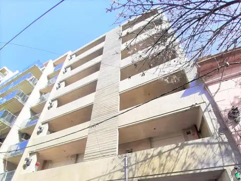 Callao 1064 COCHERA Nº2